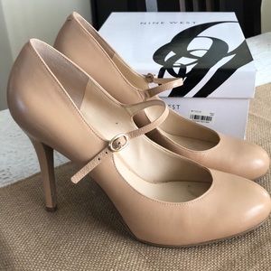 Nine West Mary Jane Pumps